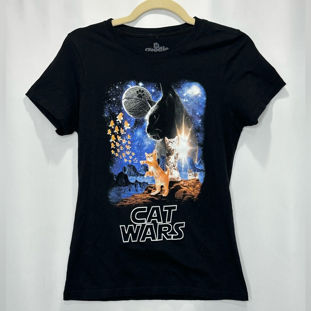 Goodie Two Sleeves Humor Cat Wars Graphic Short Sleeve Tee - Picture 2 of 7